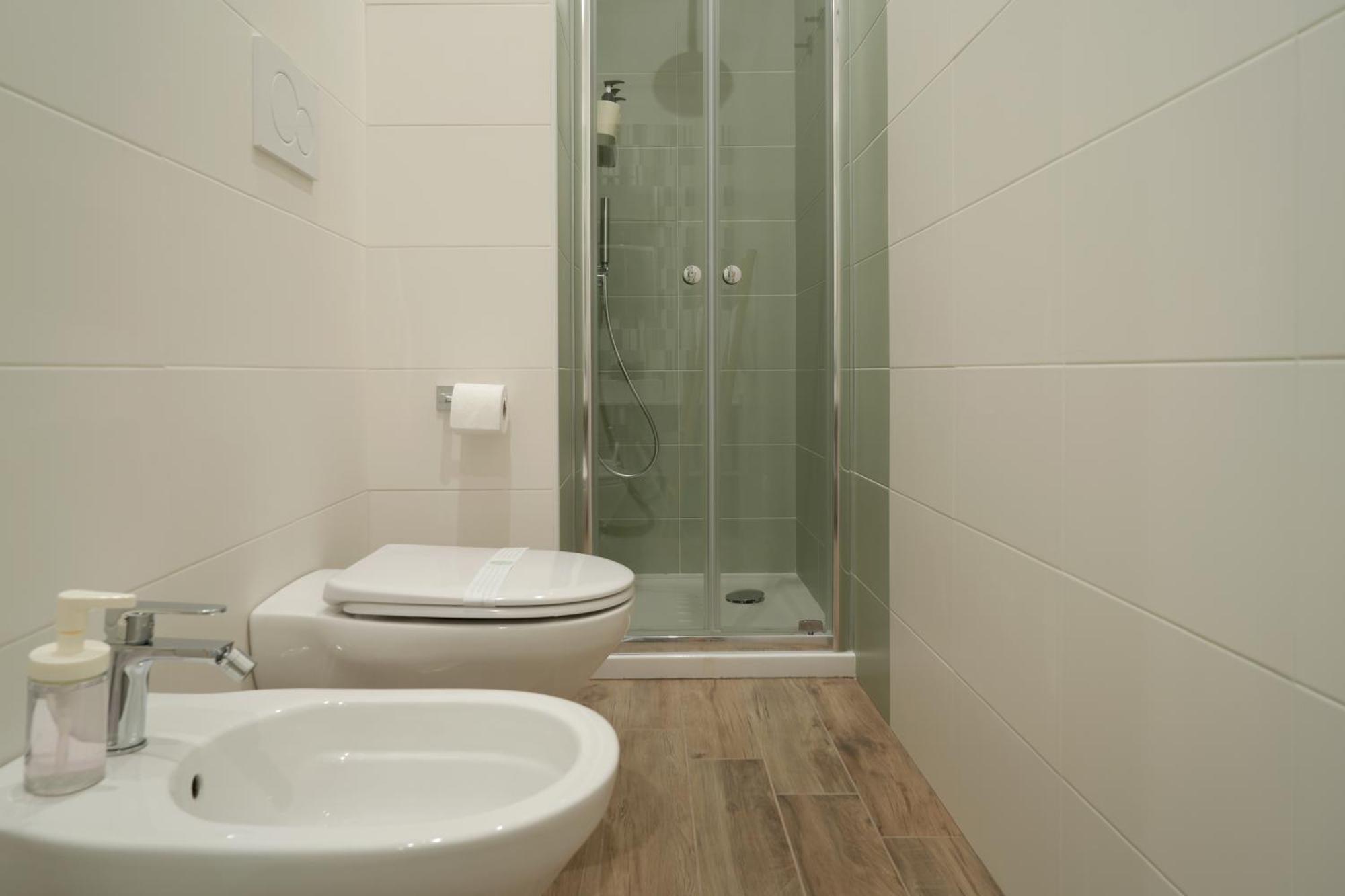 B&B Gasparrini Rooms Наполи Екстериор снимка