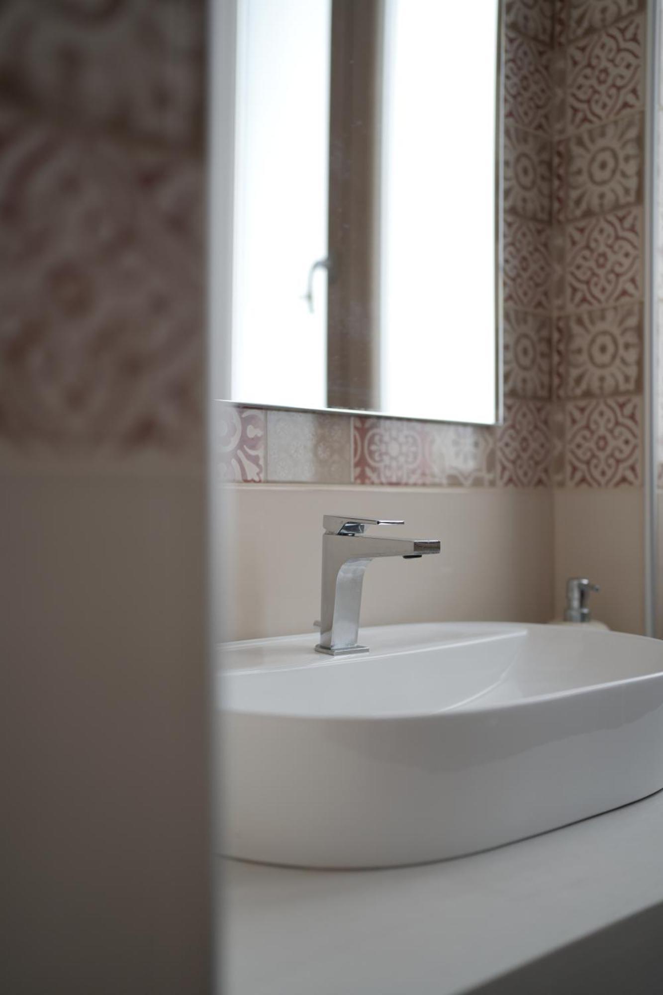 B&B Gasparrini Rooms Наполи Екстериор снимка